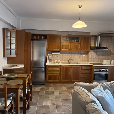 Apartment το πέτρινο σπίτι 2 *